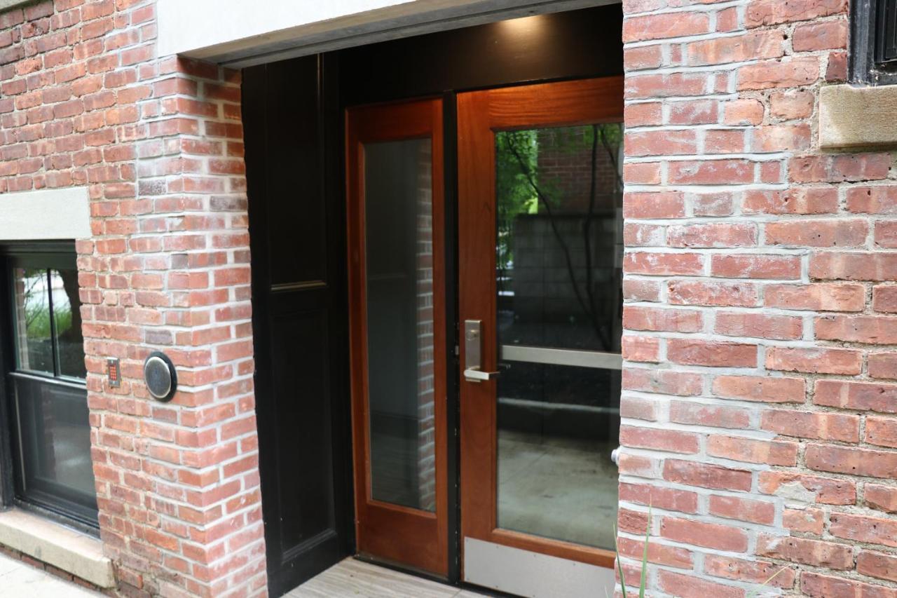A Stylish Stay W/ A Queen Bed, Heated Floors.. #18 Brookline Kültér fotó